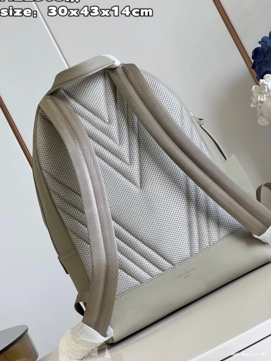 Aaa replica ru VUITTON LOUIS TAKEOFF BACKPACK 0714